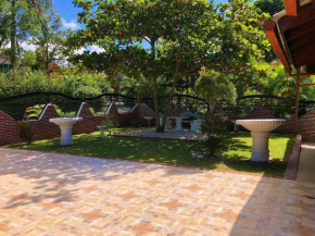 El Almendro By Hospedify - Casa de campo con acceso a complejo turístico